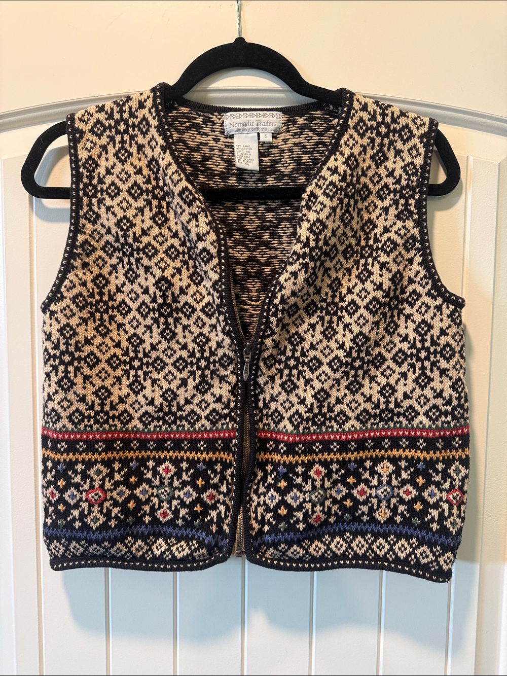 Vintage Nomadic Traders Black and Cream Textured Knit Vest